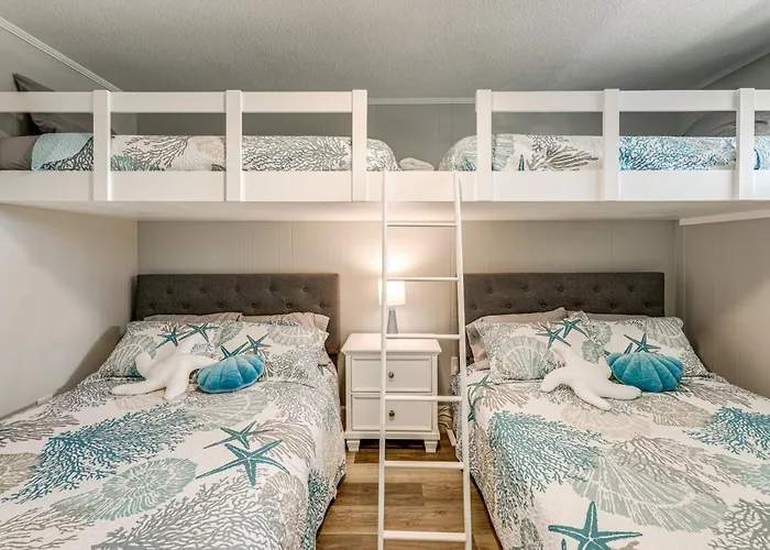 Holiday home Bayside Waterfront Retreat In Ocean City! *