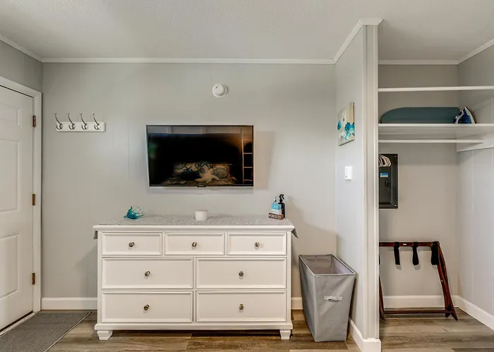 Holiday home Bayside Waterfront Retreat In Ocean City!