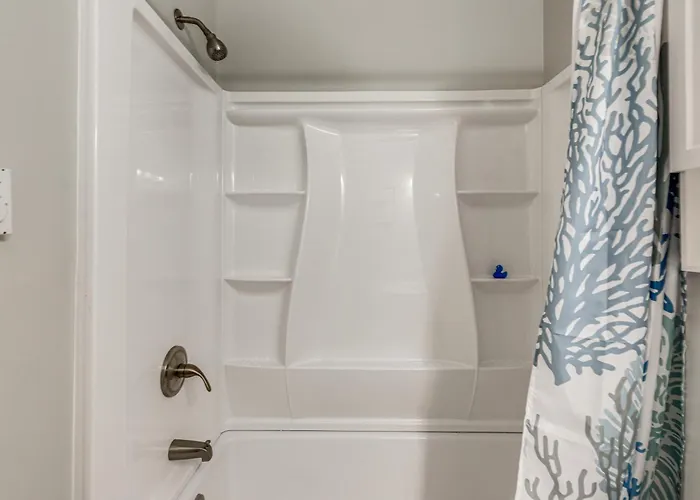 Holiday home Bayside Waterfront Retreat In Ocean City!
